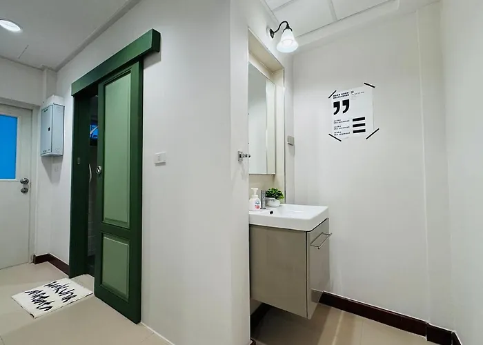 Chinatown 3br Townhouse,mrt Nearby&family Friendly فيلة